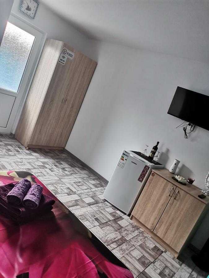 Casa Andrei A Hotell Corbu  Rum bild